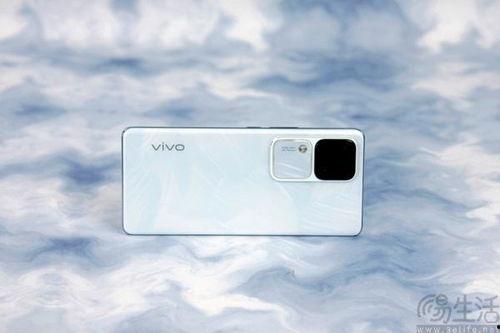vivo s18最新爆料,光影流转,引领时尚潮流新篇章 第2张 vivo s18最新爆料,光影流转,引领时尚潮流新篇章 第2张
